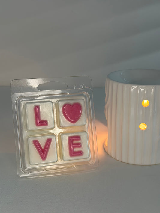 Waxmelts | Love is in the Air