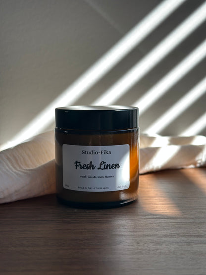 Fresh Linen Geurkaars | Amber Jar Candle