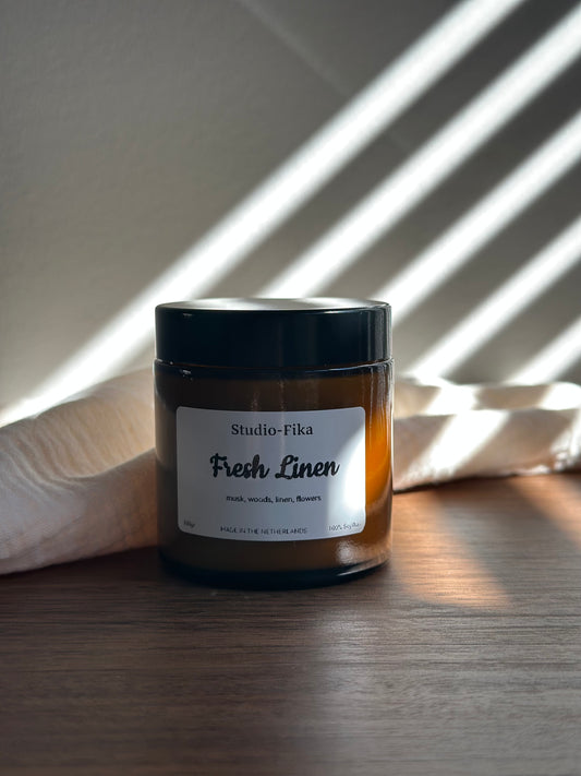 Fresh Linen Geurkaars | Amber Jar Candle