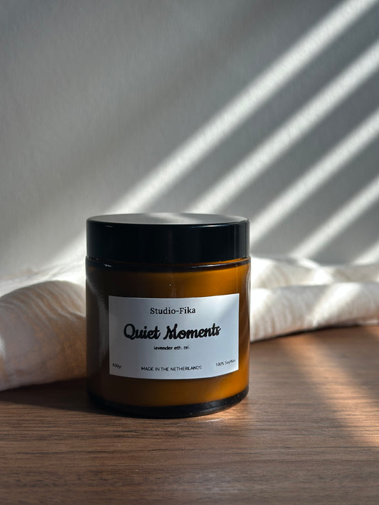 Quiet Moments Lavendel Geurkaars | Amber Jar Candle
