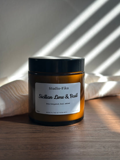 Sicilian Lime & Basil Geurkaars | Amber Jar Candle